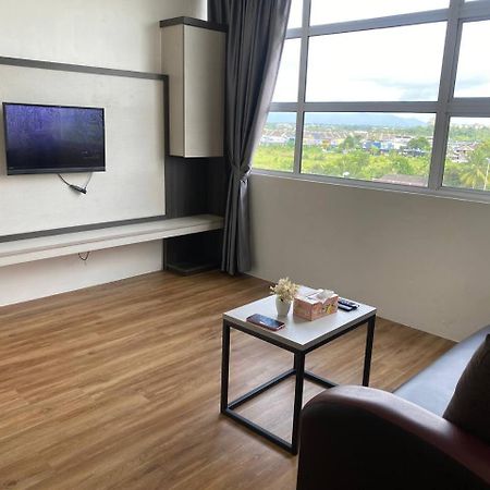 Ca Homestay Kuching Extérieur photo